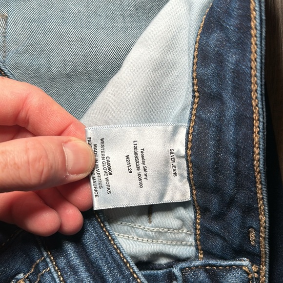 Silver Jeans Tuesday Skinny Jeans - 27 - Picture 7 of 7